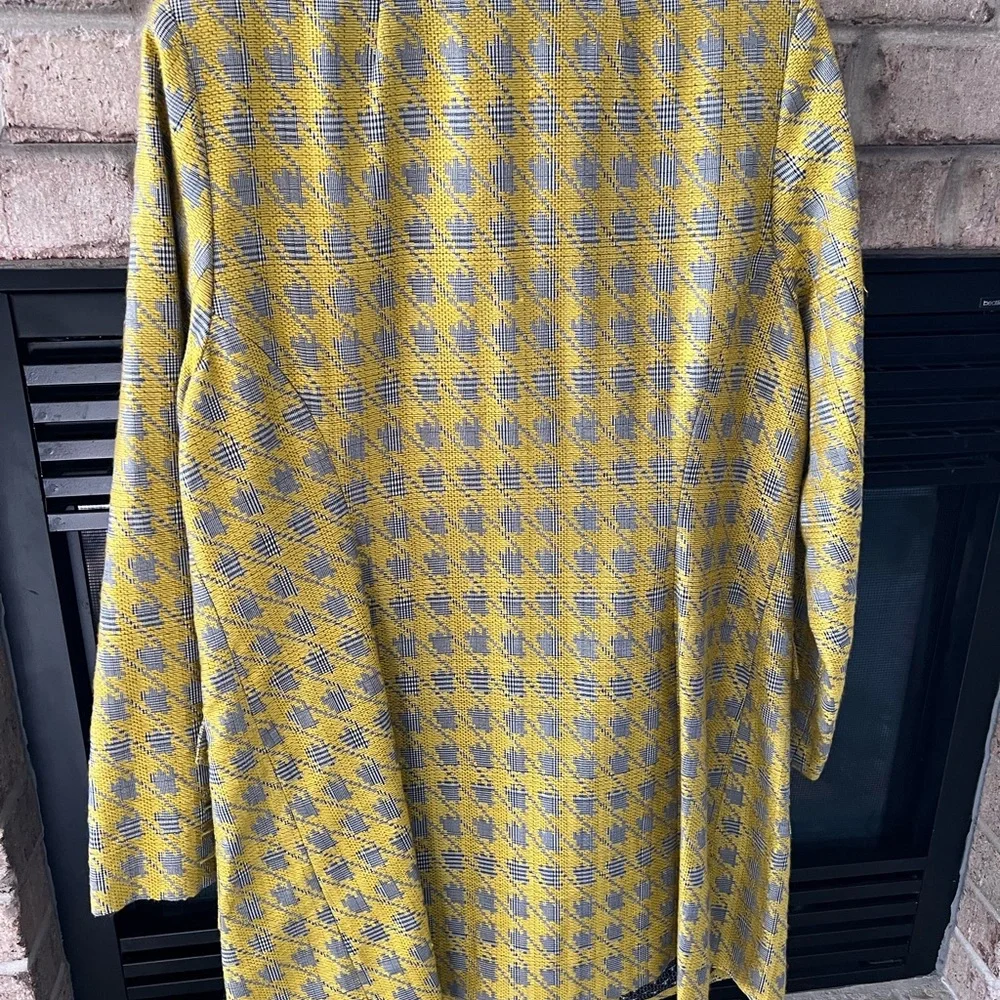 CAbi Regency Yellow and Gray Patterned Blazer - Picture 2 of 5